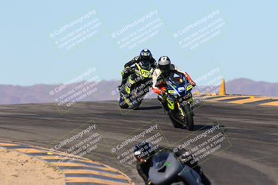 media/Jan-10-2025-CVMA Friday Practice (Fri) [[489e0da257]]/Group 4 and Trackday/Session 3 (Turns 9 and 10)/